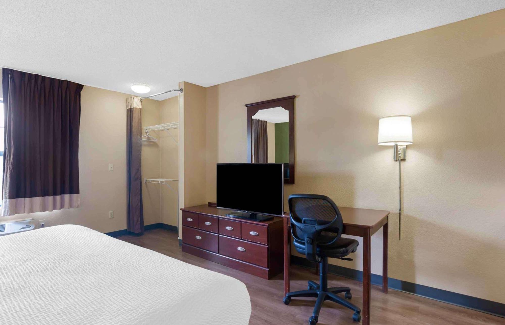 Extended Stay America Suites - Kansas City - South Exterior photo